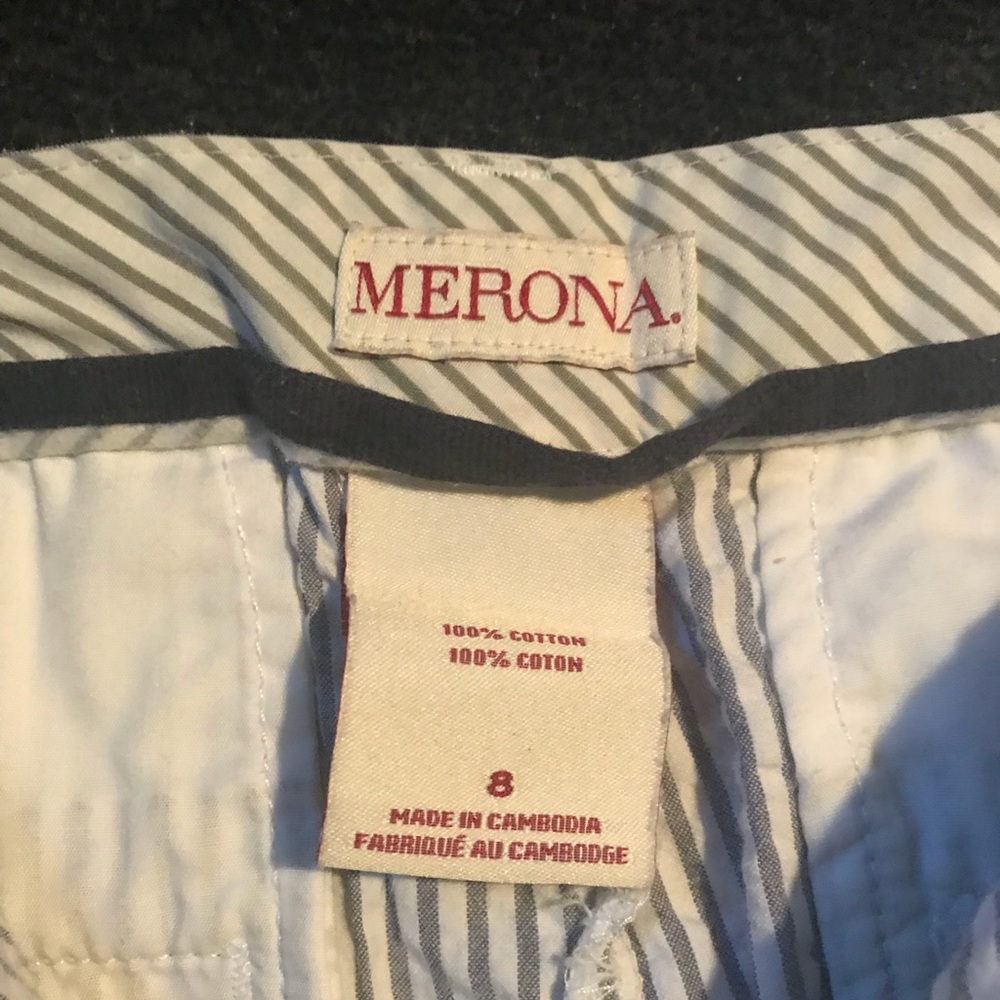 Shorts. - Picture 3 of 3